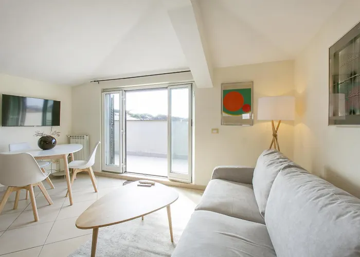Apartment Terrazza San Pietro Vicino Metro A *