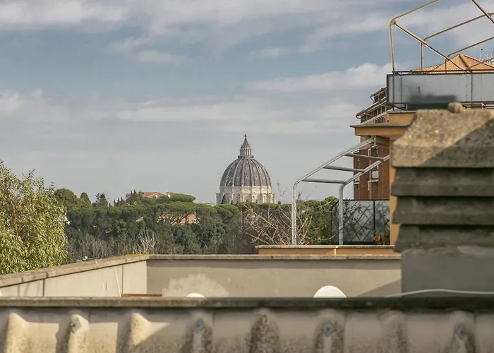 Terrazza San Pietro Vicino Metro A * Rom
