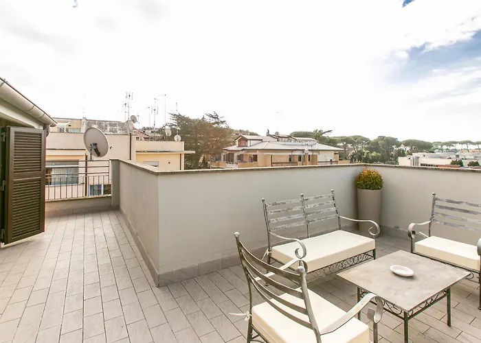 Terrazza San Pietro Vicino Metro A * Rom
