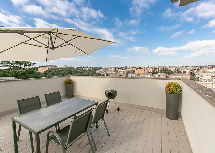 Terrazza San Pietro Vicino Metro A * Rom